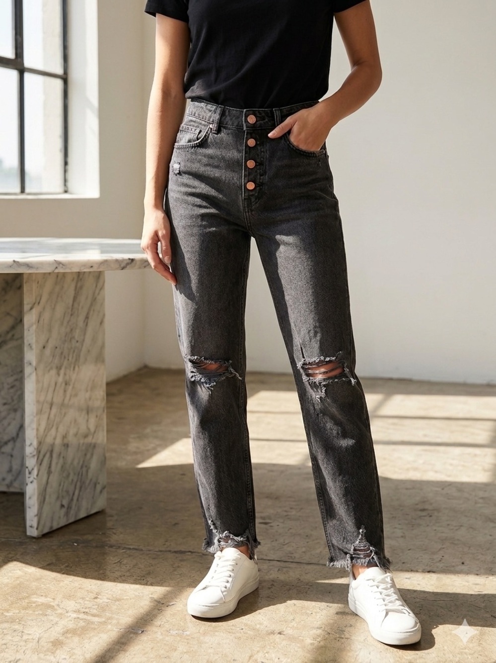 ZARA Black Distressed High Rise Straight Denim Jeans Frayed Hem Pockets - Picture 1 of 13